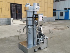 在使用花生榨油機(jī)過(guò)程中，堵塞了應(yīng)該怎么處理